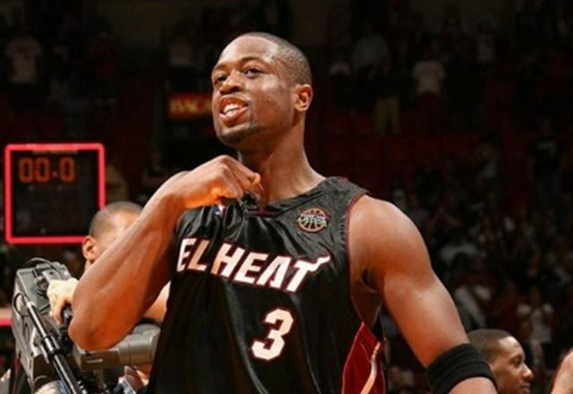 伯纳乌，皇马开出的条件确实诱惑力很大（伯纳乌见证：皇马的条件诱惑十足）