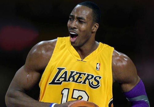 广岛前锋：在艰难的情况下能拿下一场平局很欣慰，感谢远征军（广岛前锋：逆境中逼平令人欣慰，感谢远征军的支持）