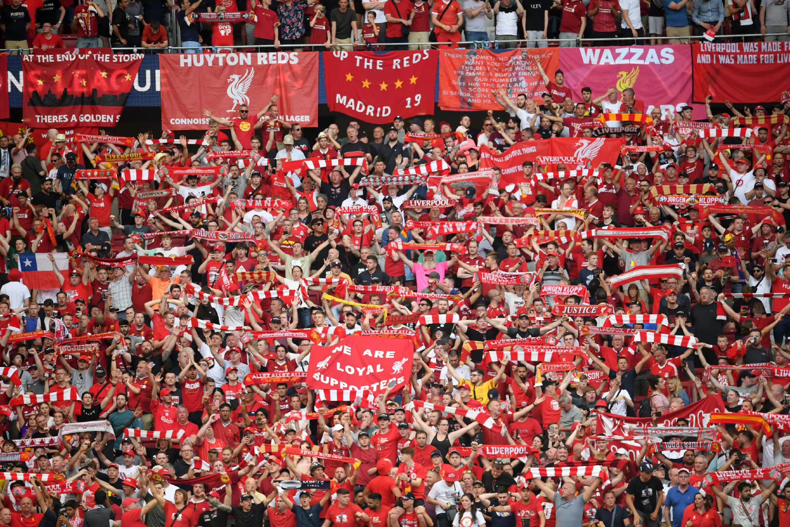 都体：弗拉霍维奇可能缺席尤文20场比赛，包括多场关键战役（都体：弗拉霍维奇恐缺席尤文20场，多场重磅对决难出战）