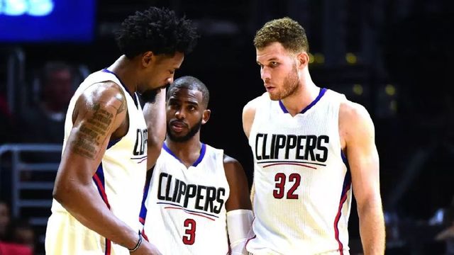 穆里尼奥：我们体能更充沛？这听起来像是借口，我们理应赢球（穆帅：别拿体能当借口，我们本该赢下比赛）