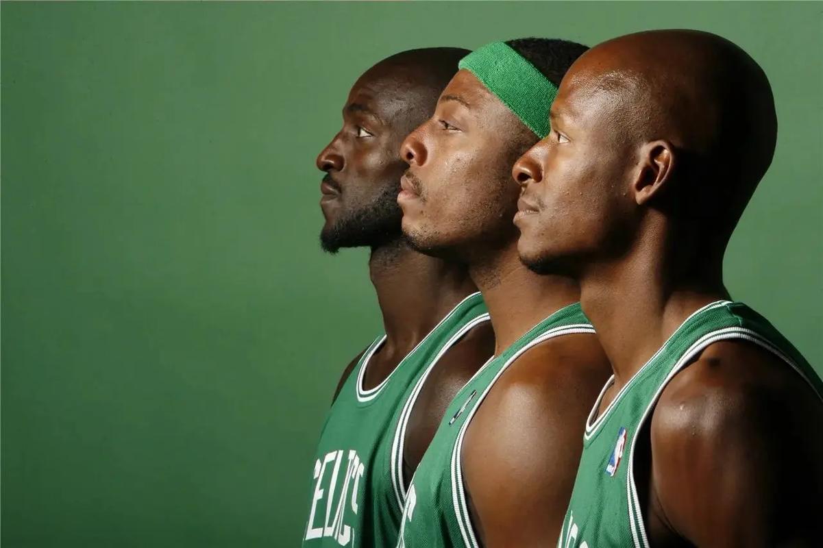 弗里克谈巴萨伤病危机，18岁库巴西创西甲传球纪录（弗里克解读巴萨伤病潮，18岁库巴西刷新西甲传球纪录）