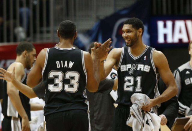 哥伦比亚11月大名单：J罗、迪亚斯领衔，里奥斯、卢库米在列（哥伦比亚公布11月名单：J罗、迪亚斯压阵，里奥斯、卢库米入选）