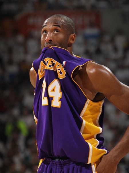 阿森纳女足1-0战胜特温特女足精彩集锦（阿森纳女足1-0小胜特温特 全场精彩集锦）