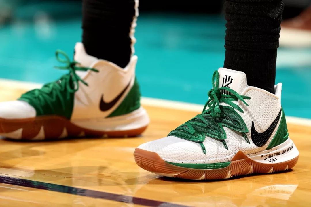 弗里克：没做好逼抢；我们不想用低位防守并靠反击1-0取胜（弗里克：逼抢执行不佳；我们不想靠低位防守与反击拿到1-0）