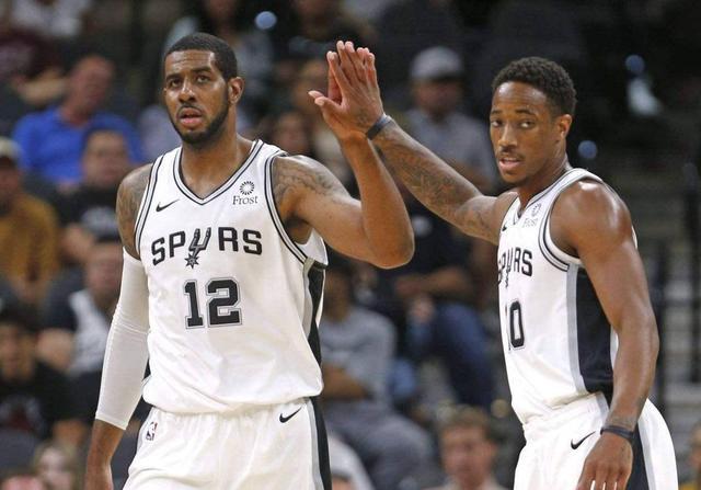 英媒：压垮骆驼的最后一根稻草，或是萨拉赫欧冠防守的懈怠（英媒：萨拉赫欧冠防守端松懈，或成球队崩盘的决定性诱因）