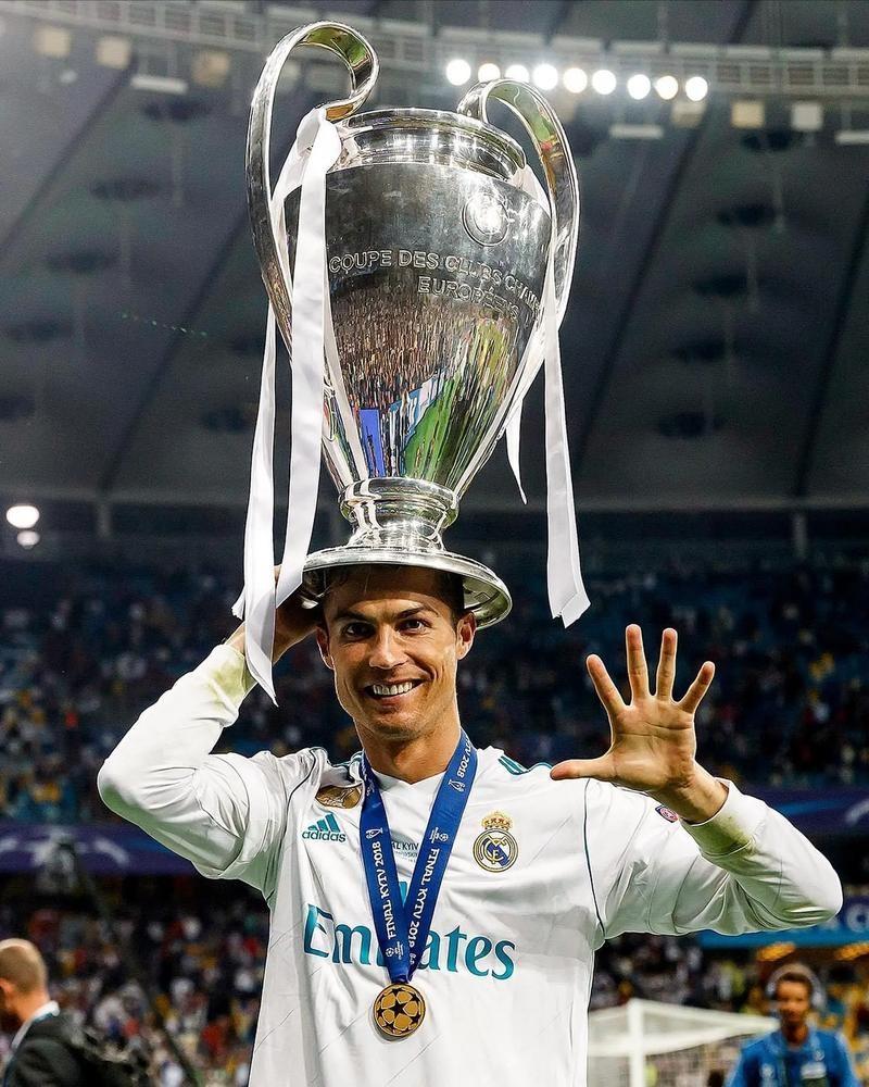 15岁道曼禁区内天秀回旋破门，青年欧冠阿森纳4-2逆转拜仁（阿森纳青年队4-2逆转拜仁，15岁道曼禁区回旋劲射建功）