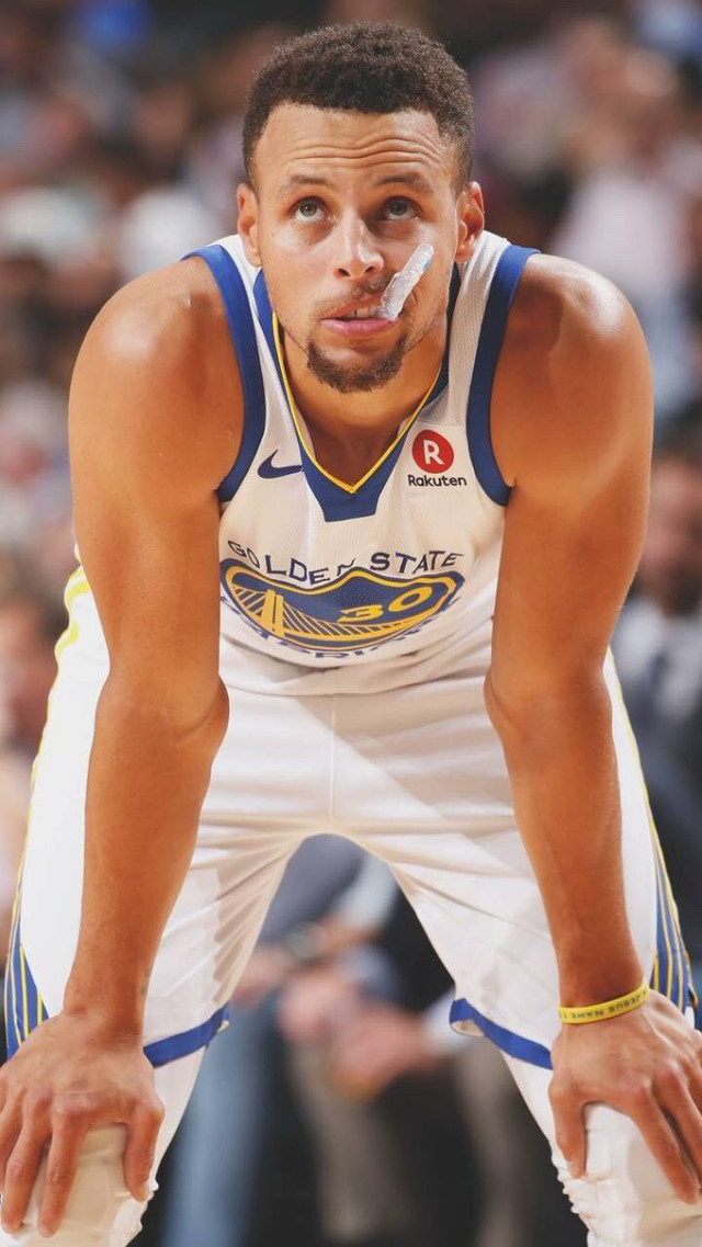 媒体人：亚泰其他工作人员好久没发薪了，坚持岗位是为爱发电（媒体人称亚泰多名工作人员长期未发薪，仍凭热爱坚守岗位）