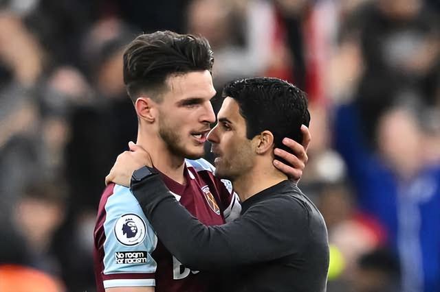 辽宁的冬天也太全面了 冬季海上挑战赛激情开赛 助力打造大连“冬泳之都”（辽宁冬季百态尽显：海上挑战赛热血开赛，助力大连打造“冬泳之都”）