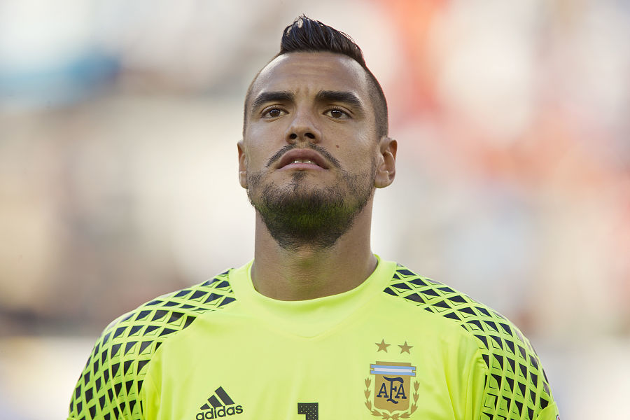 徐尚：我建议并支持邵佳一竞聘国足主帅，希望他到更高的舞台（徐尚表态：力挺邵佳一竞聘国足主帅，期待他登上更高舞台）