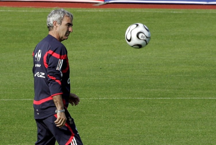 杜兰特：你永远都不知道阿门每晚会做些什么，因为他无所不能（杜兰特：阿门样样精通，每晚的表现都无法预料）