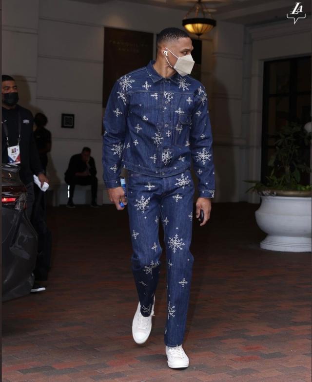 此次未入选巴西队身价前10：拉菲尼亚、萨维尼奥、马丁内利在列（本期巴西队落选者身价前十：拉菲尼亚、萨维尼奥、马丁内利上榜）