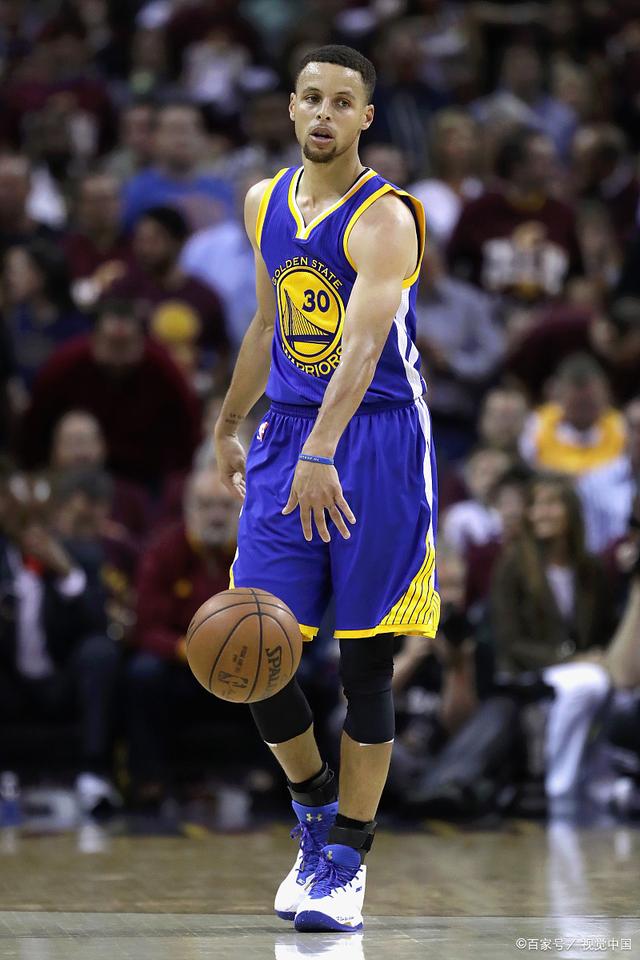 塞韦里奥：我对妈报喜说要去踢顶级联赛，但坏消息是在乌克兰（塞韦里奥：喜讯是进顶级联赛，坏消息是要去乌克兰）